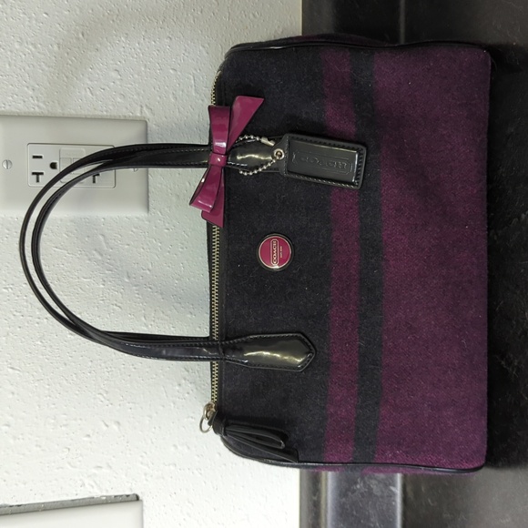 Coach Stripe Wool Tote and Handbag - Picture 2 of 14